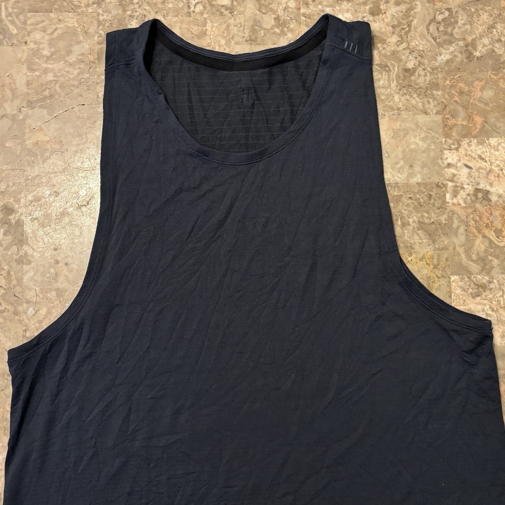 Lululemon Shirt Mens Large Blue License To Train Tank Top Sleeveless Gym Running
